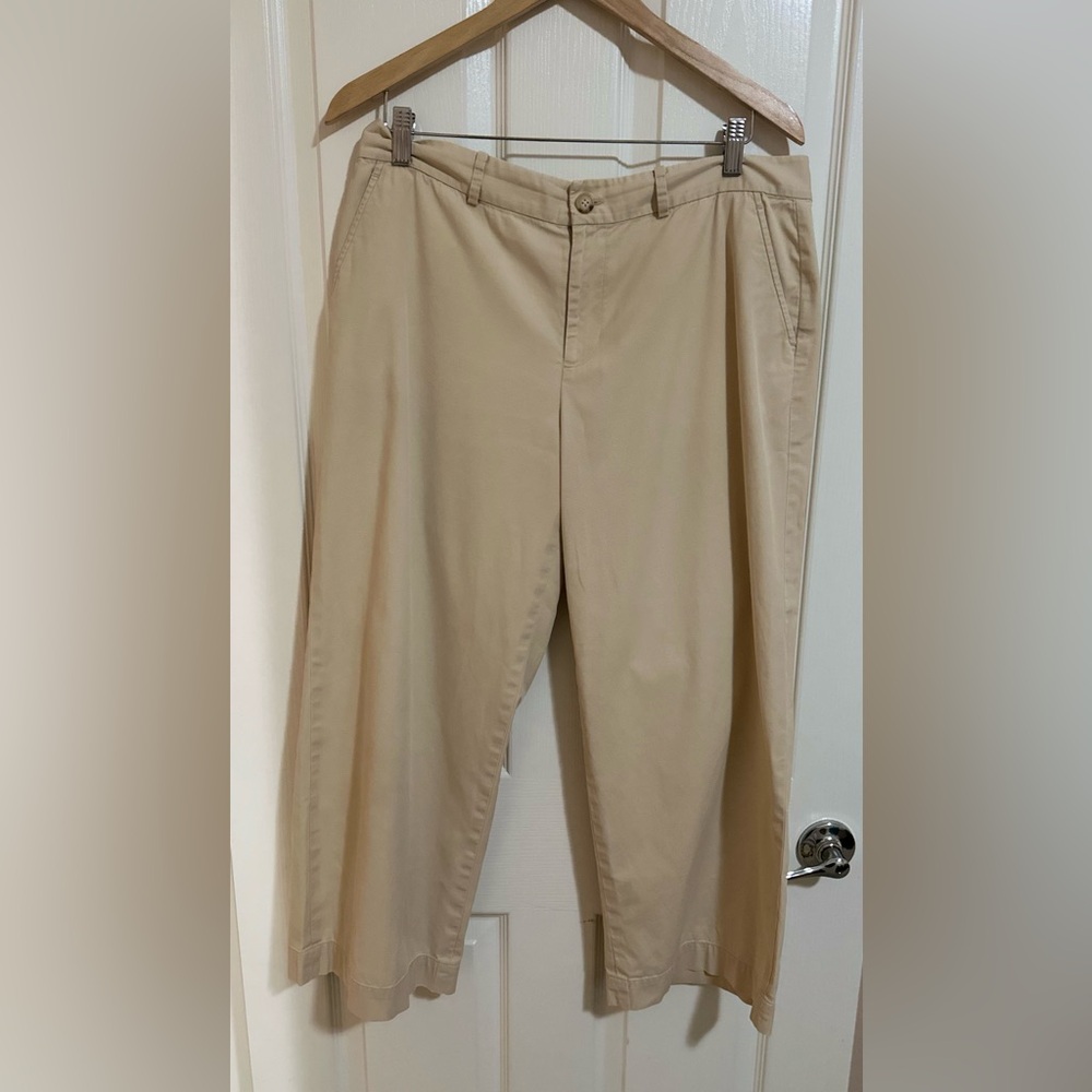Lauren Ralph‎ Lauren Rise Cropped Wide Leg Beige Pants. Size 12.